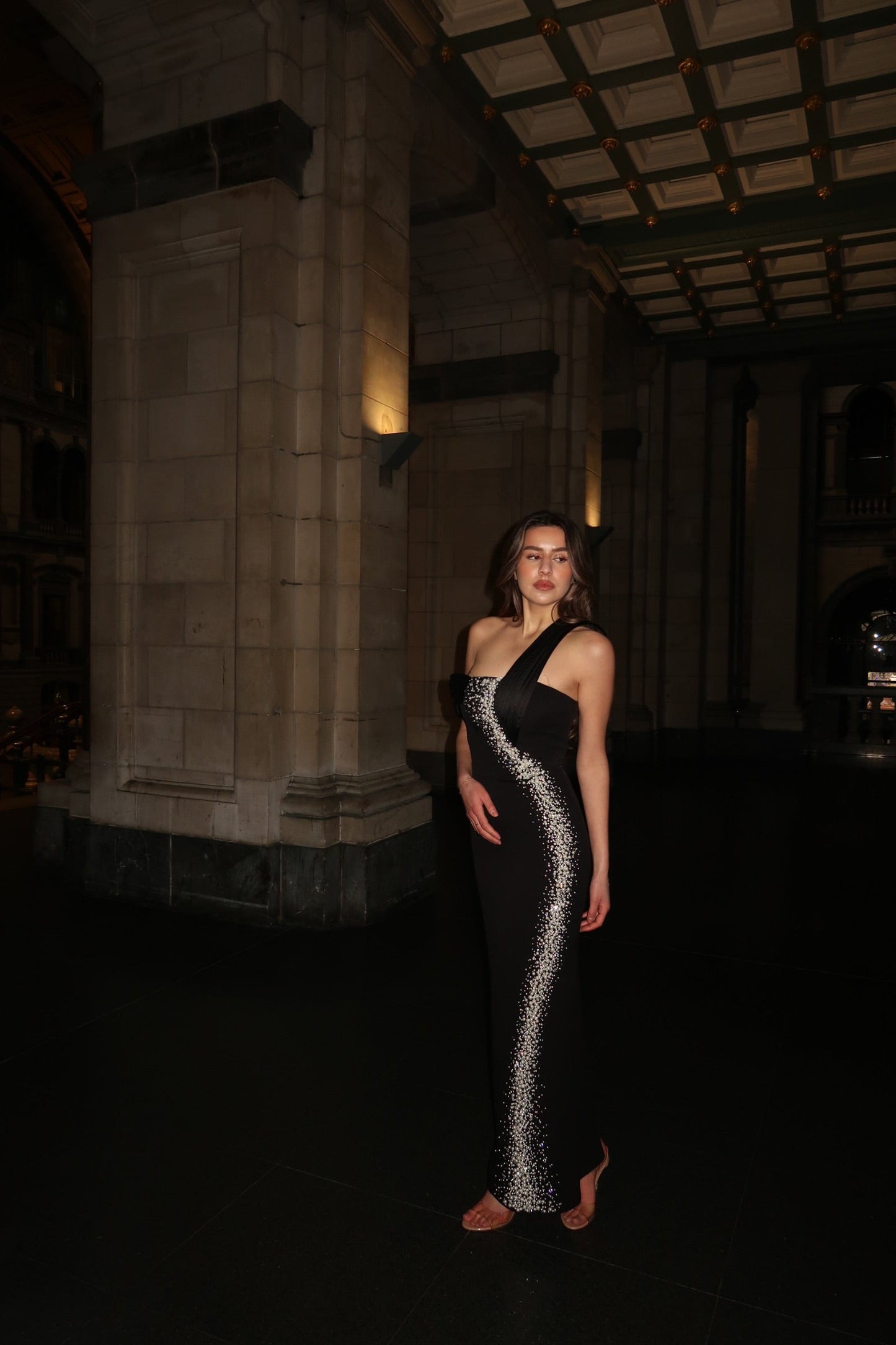 The Leya dress black