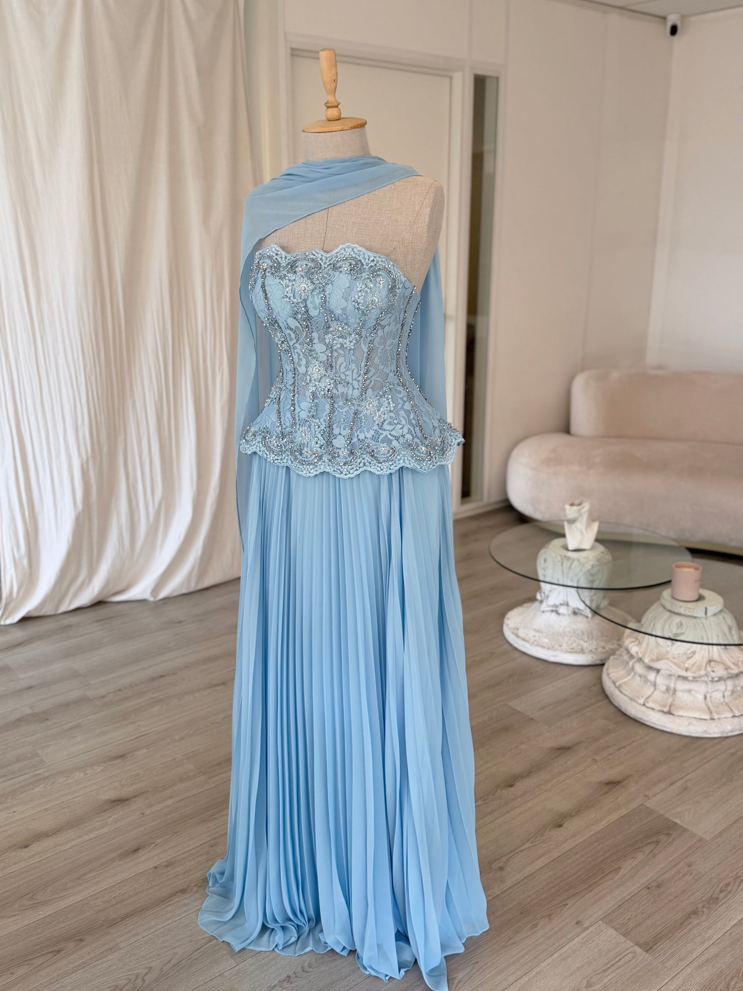 The Arya dress baby blue