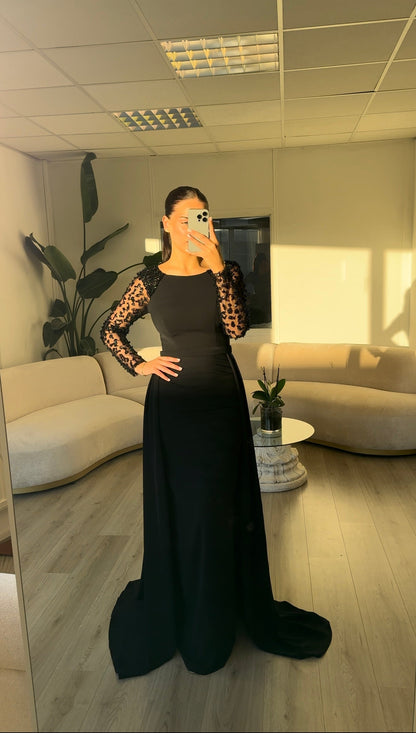 The Eliza dress black