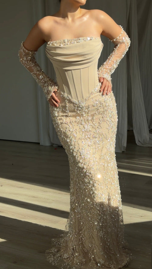 The Rana dress beige