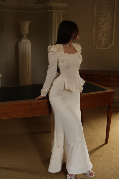 The Eliana suit ivory