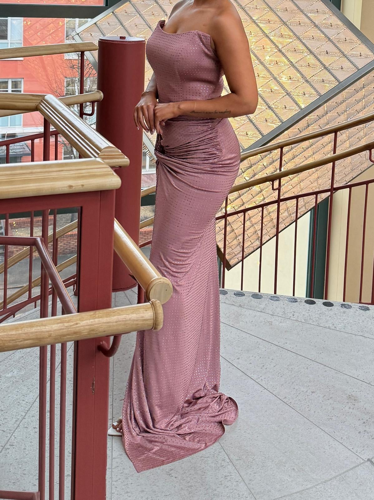 The Adela dress pink