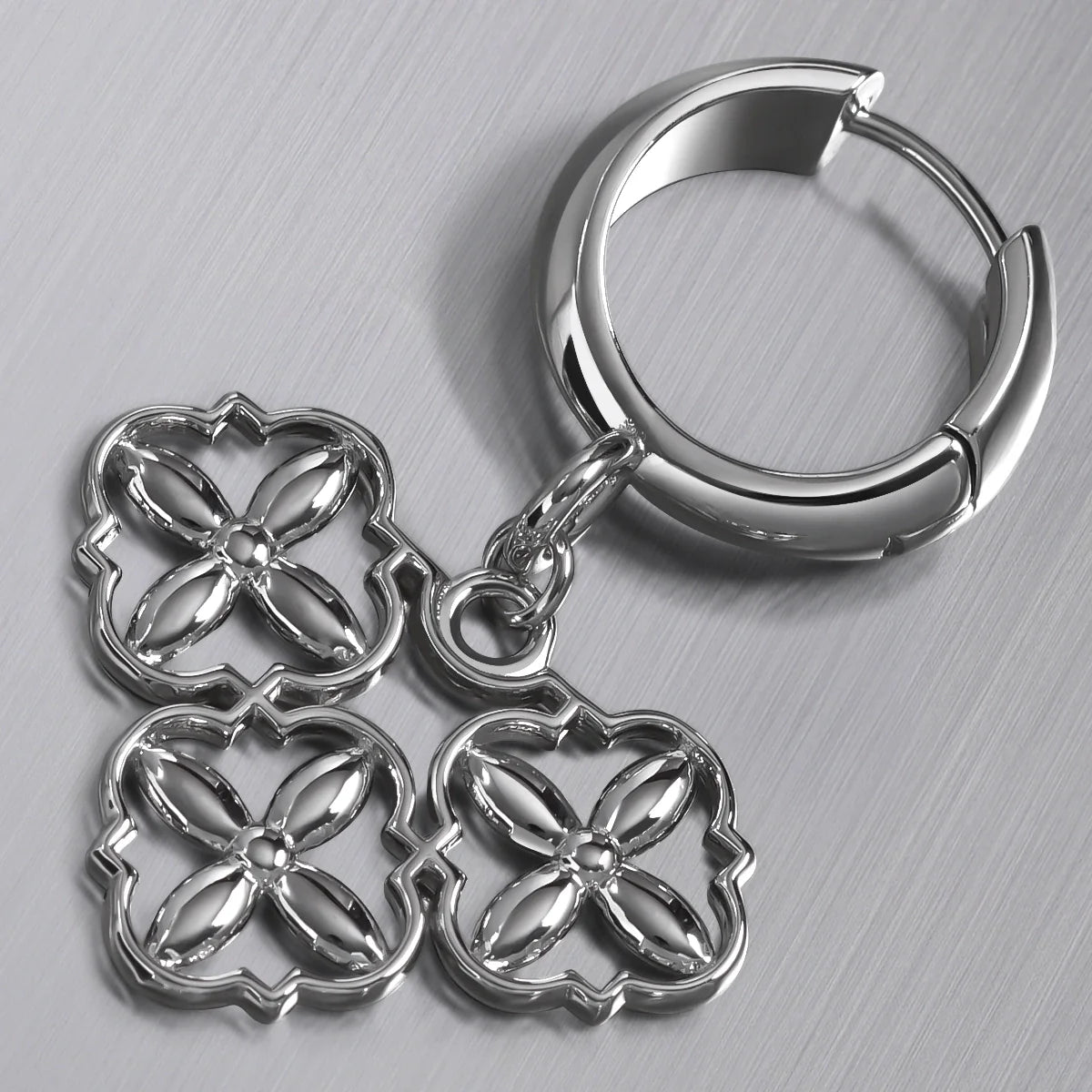GOTHIC QUATREFOIL EARRINGS