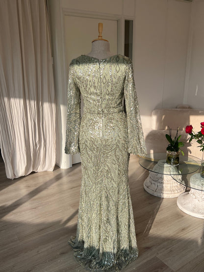 The Nehir dress green