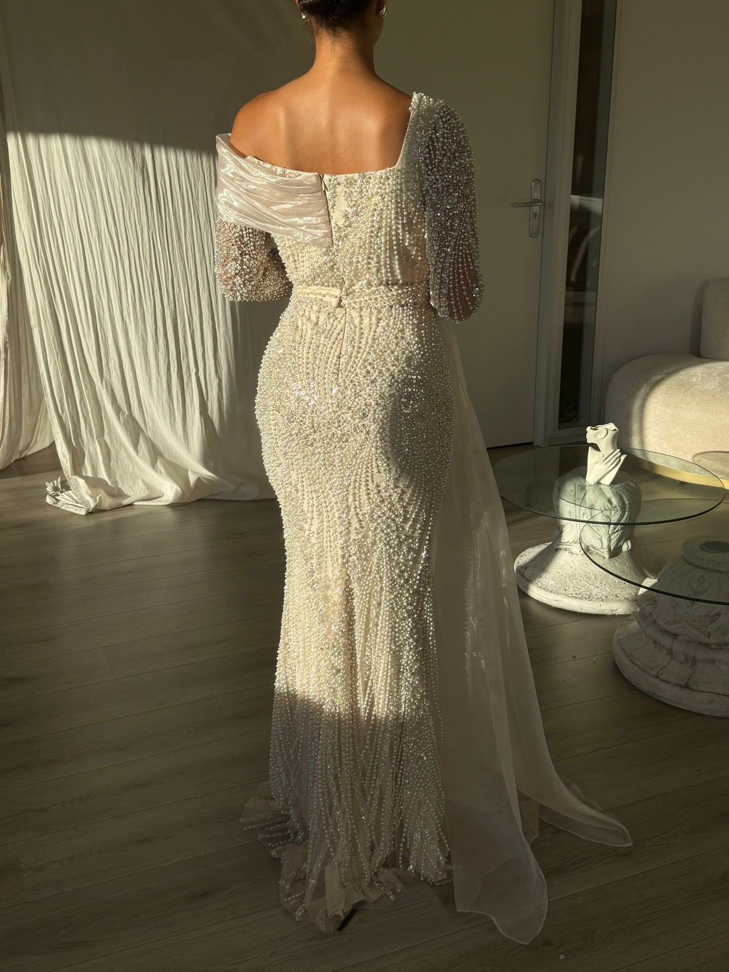The Lora dress beige