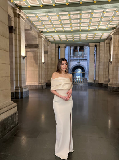 The Dilara dress beige (gold)