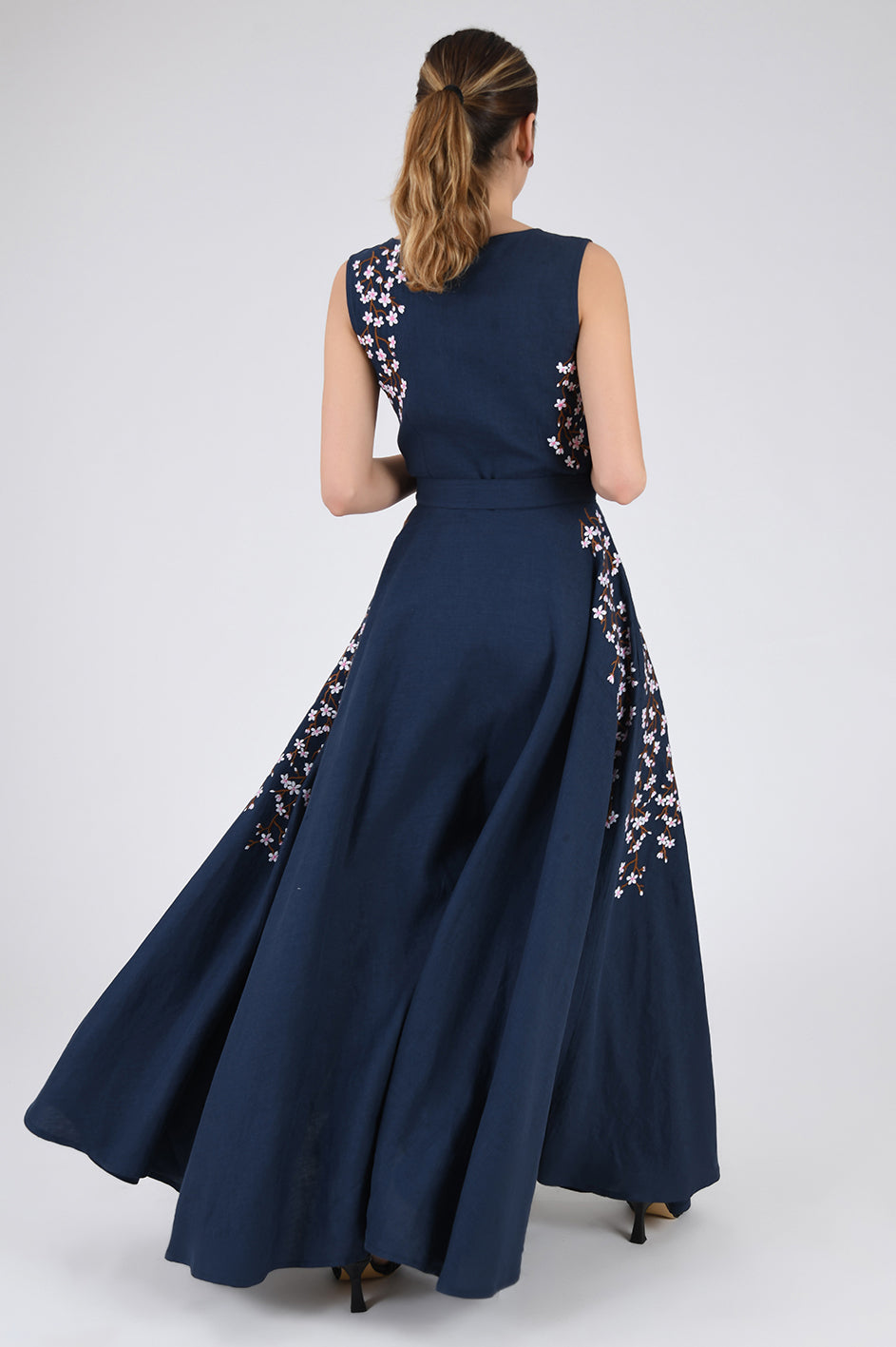 NIRVA DRESS (Wanga Collection)
