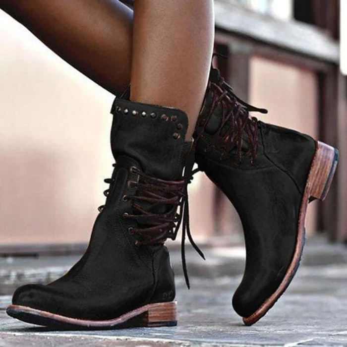 Cathlyn | Vintage Lace-Up Boots 1