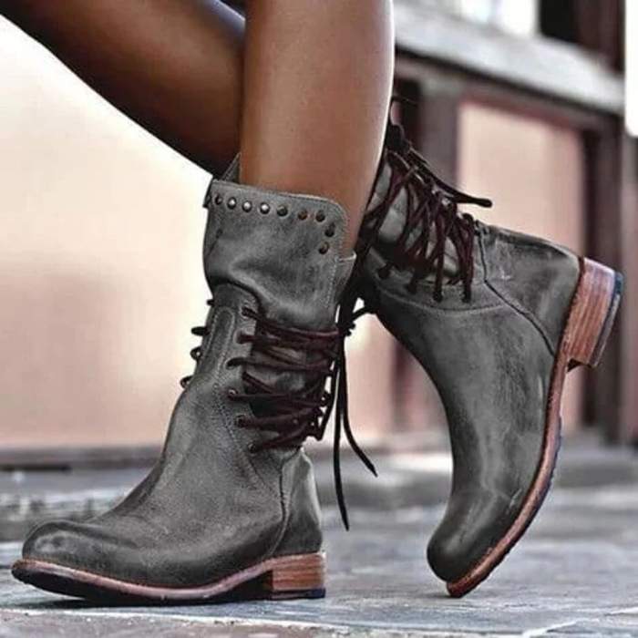 Cathlyn | Vintage Lace-Up Boots 2