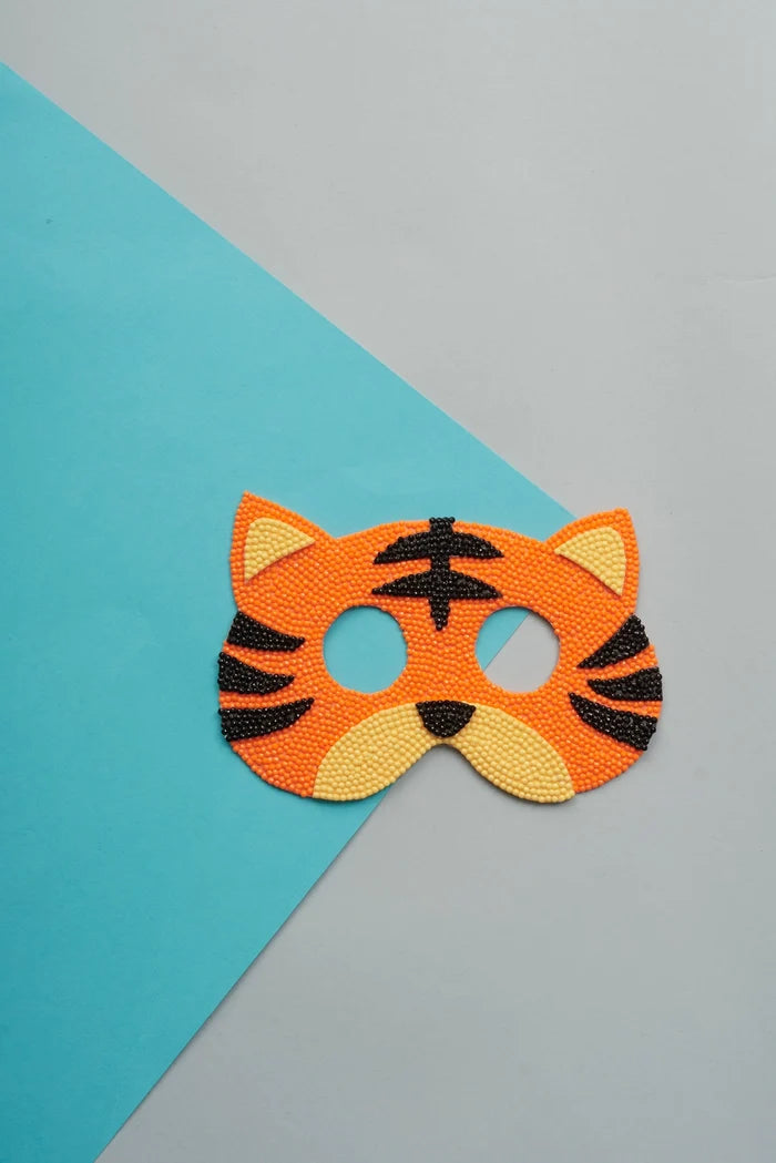 DA56707 Diamond Arts-Sparkle Mask -Tiger