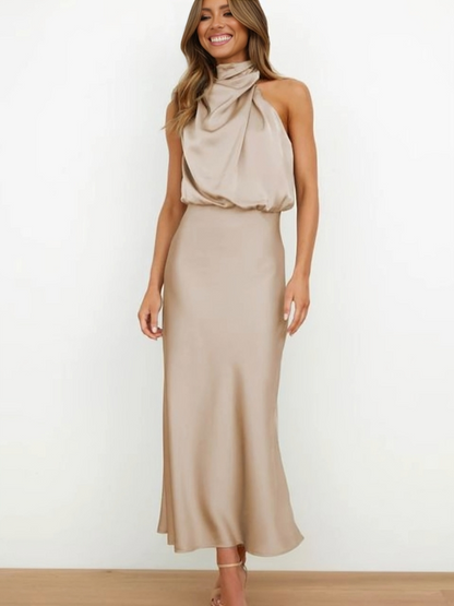 Doris | Women's Chic Halter Neck Evening Dress 3