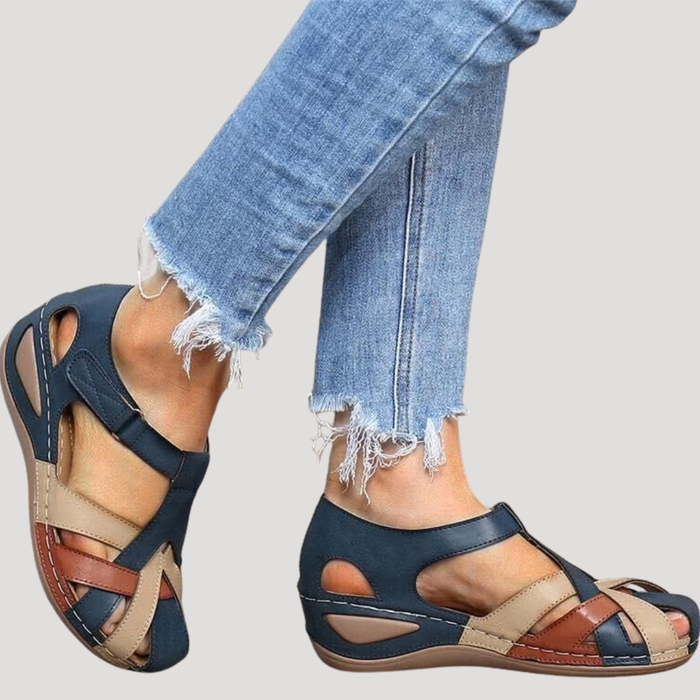 Women’s All-Day Comfort Closed-Toe Walking Sandals 2