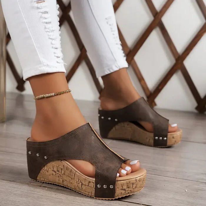 Women's Orthopedic Sandals with Cushioning - Everyday Comfort and Style 3